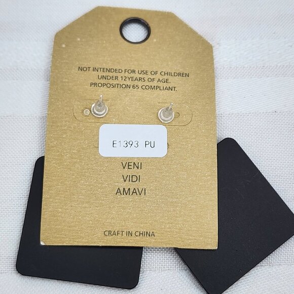 ELAN Flower Power Retro Acrylic Floral Earrings NWT - Picture 4 of 5